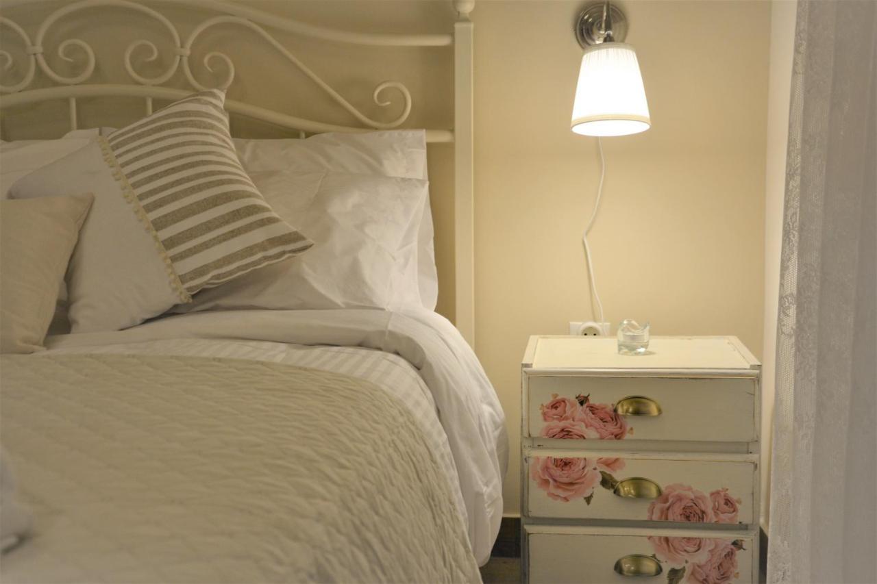 Olympia'S Apartments Artemida  Ngoại thất bức ảnh