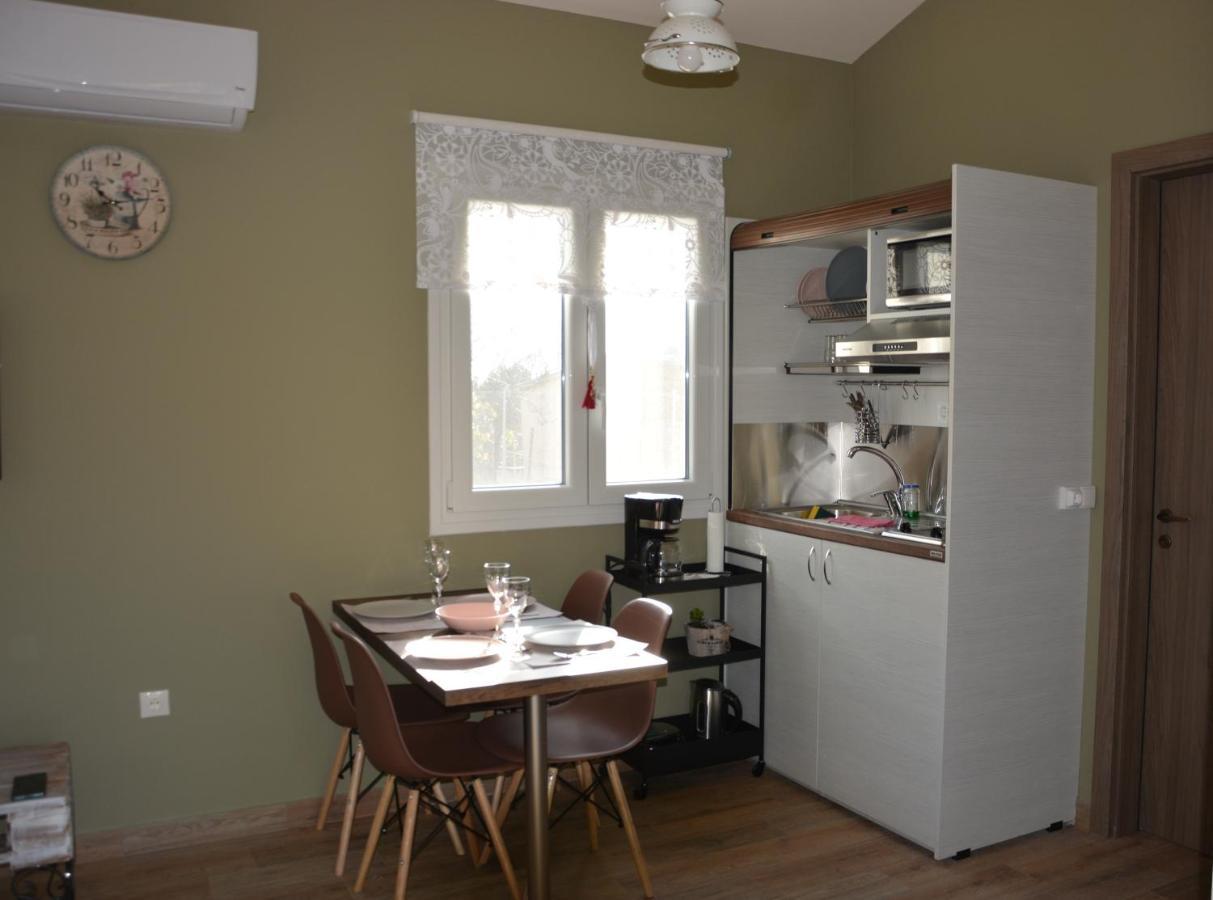 Olympia'S Apartments Artemida  Ngoại thất bức ảnh