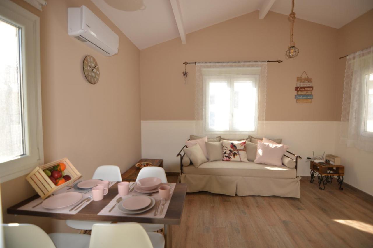 Olympia'S Apartments Artemida  Ngoại thất bức ảnh