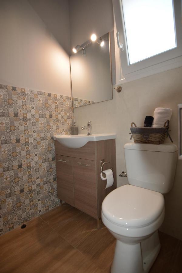 Olympia'S Apartments Artemida  Ngoại thất bức ảnh