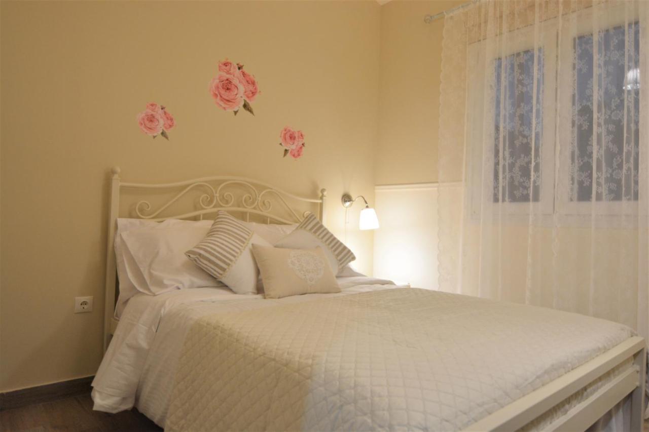 Olympia'S Apartments Artemida  Ngoại thất bức ảnh